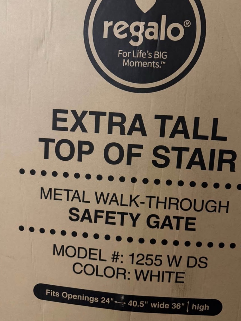 Regalo extra tall top of stair metal safety gate WHITE 24"-40.5" wide, 36" high